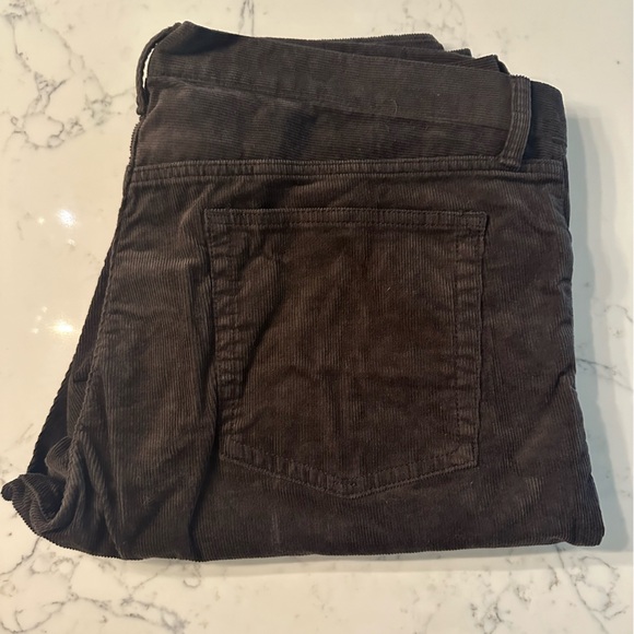 GAP men’s corduroy pants - Picture 2 of 4